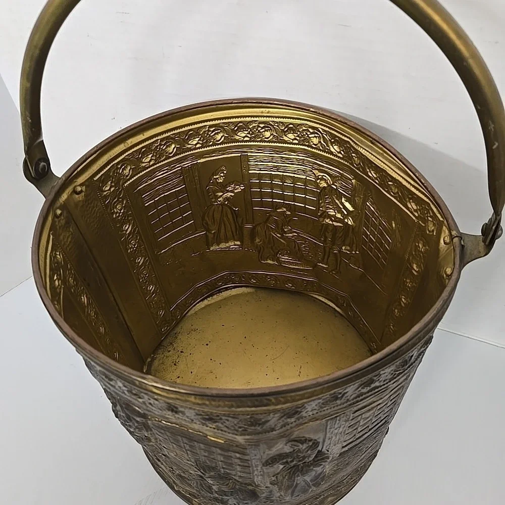 VTG relief Metal Brass Planter Coal Firewood wood Log Bucket Brass pail can‎
